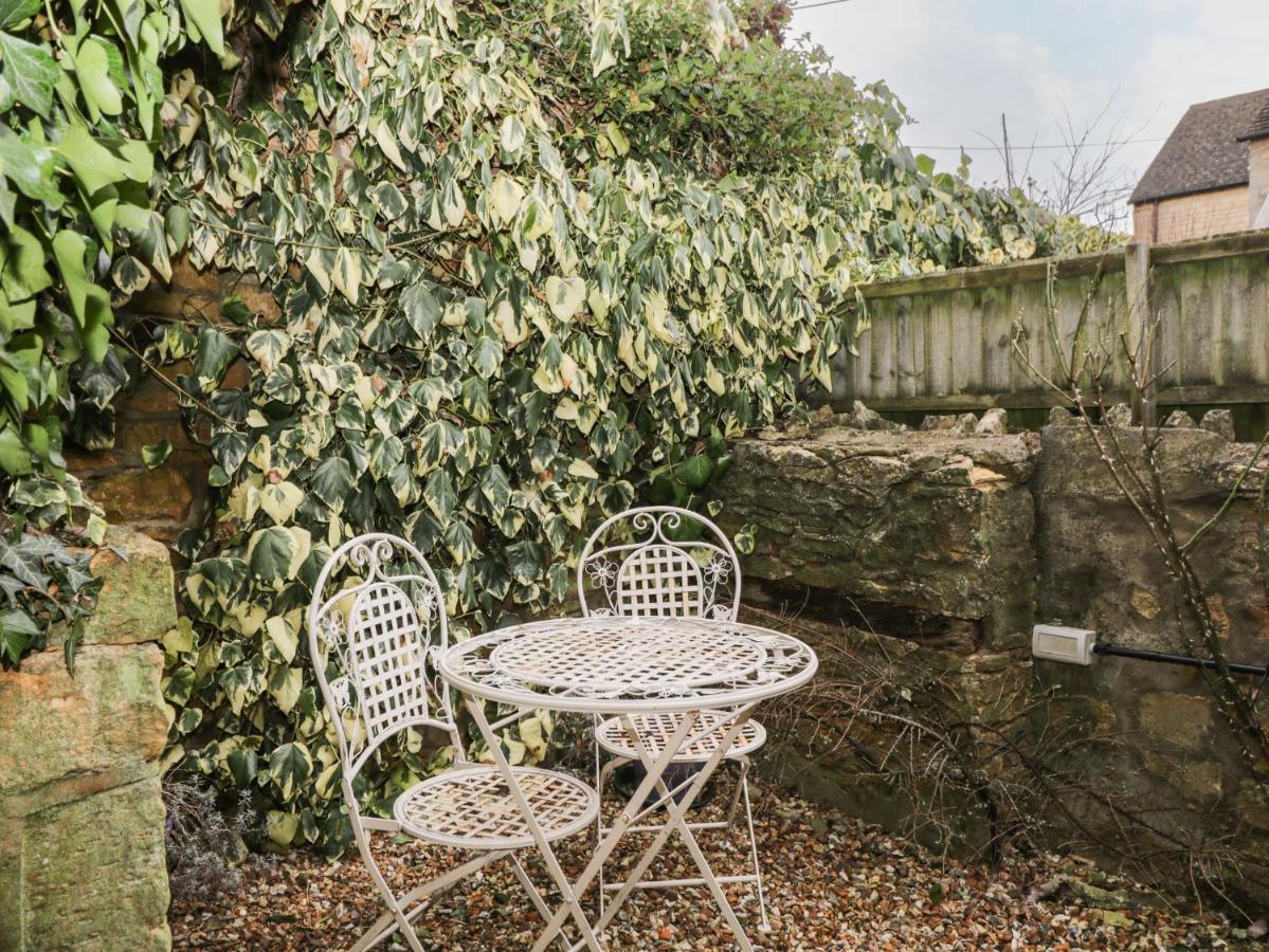 Barton Cottage Cheltenham Exterior foto